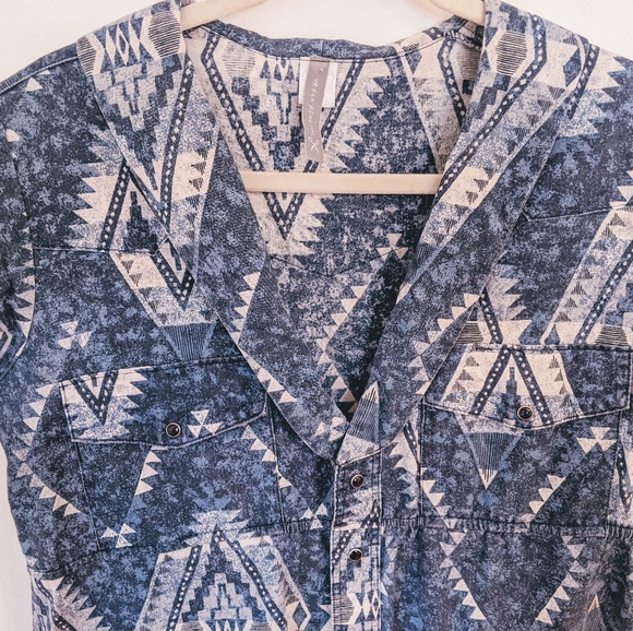 Vintage Jean Snap Button Top - Picture 3 of 4